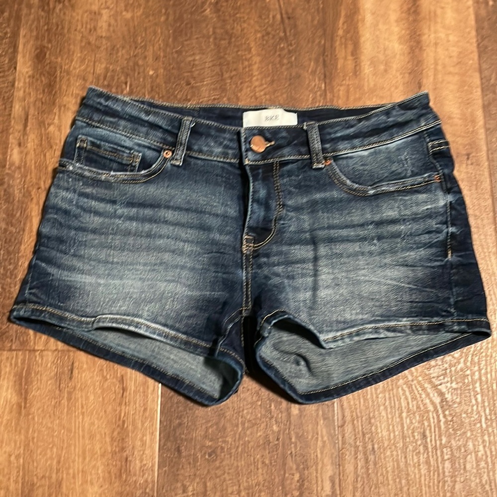 BKE Stella shorts